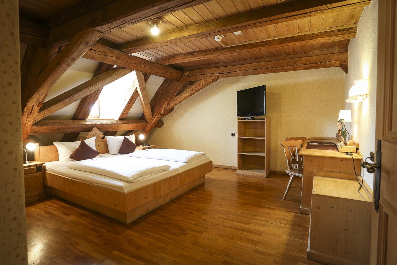 Hotel-Brauereigasthof Josef Fuchs Neusass المظهر الخارجي الصورة
