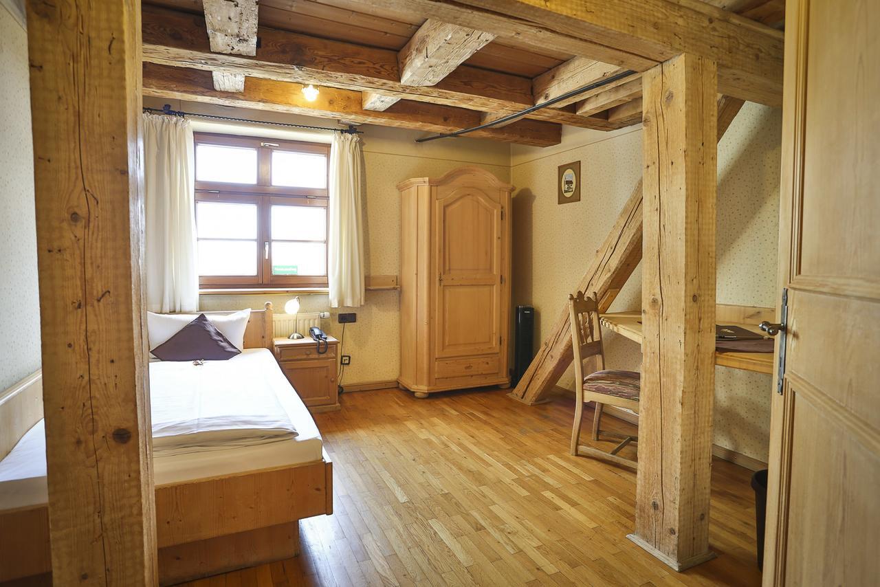 Hotel-Brauereigasthof Josef Fuchs Neusass المظهر الخارجي الصورة